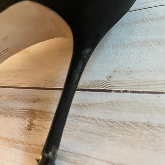 Manolo Blahnik Tres Ankle Strap Sandal Black Suede Sz 38 - Picture 9 of 10